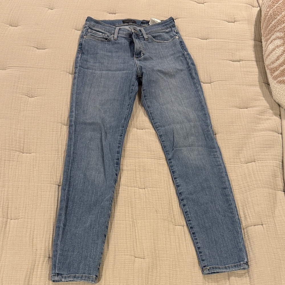 Banana Republic Women's Straight Leg Jeans - Light Blue